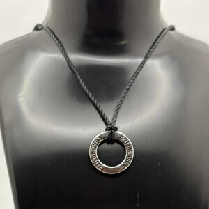 New Positive Energy Circle Pendant Necklace – Discipline